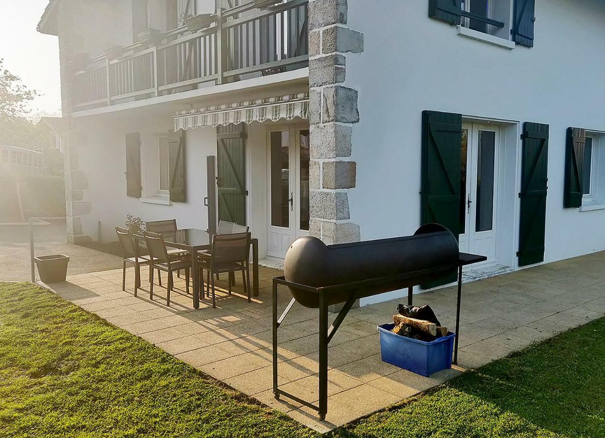 Apartamento Emeki Emeki Espelette Exterior foto