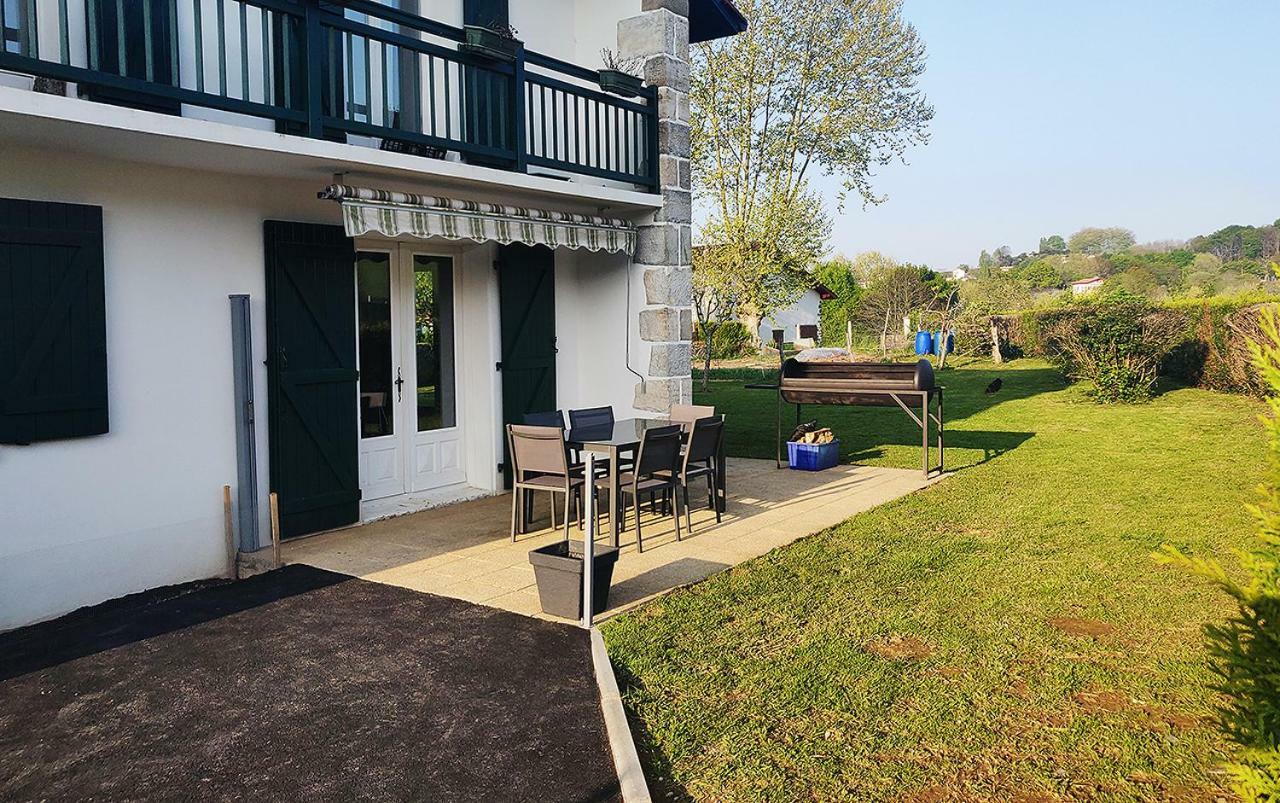 Apartamento Emeki Emeki Espelette Exterior foto